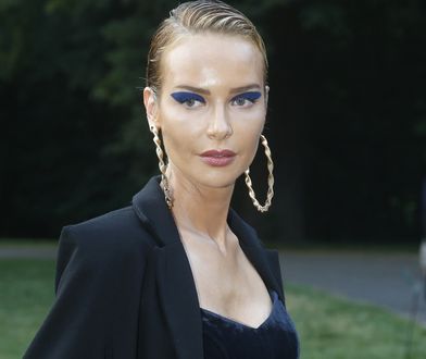 Magdalena Mielcarz na starych zdjęciach jest nie do poznania! Pamiętacie, jak wyglądała na początku kariery?