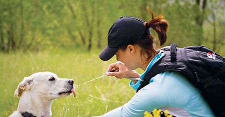 Sprzęt dla leniwych sportowców - ciśnieniowy camelbak