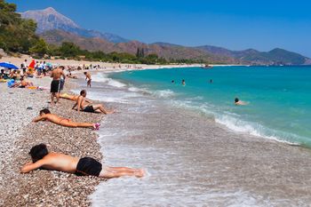 Padł prawdziwy rekord. Zdecydowało się niemal 10 mln Polaków