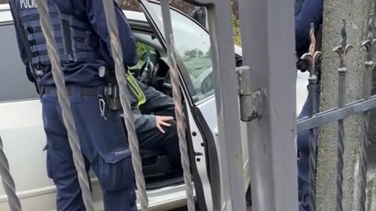 Pijany ksiądz przyjechał na pogrzeb dziecka
