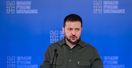 "Dzień pamięci zamienili w dzień terroru". Zełenski o rosyjskich atakach