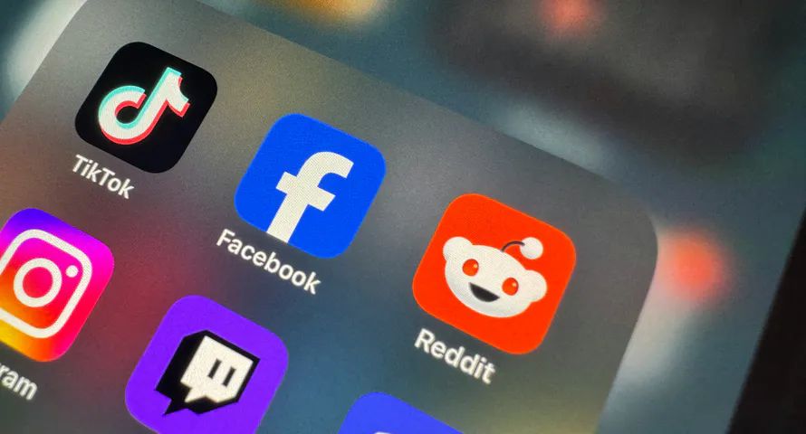TikTok wyprzedził w Polsce Instagrama. Wyżej tylko Facebook