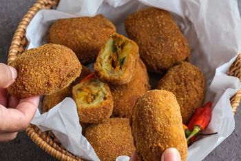 Do tych krokietów nie potrzeba naleśników. Trzy propozycje farszu