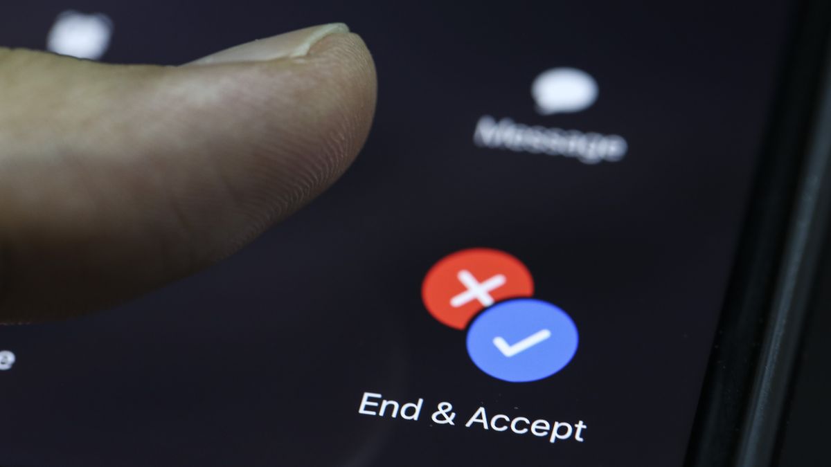 ANKARA, TURKEY - DECEMBER 03: A Whatsapp audio call is seen on a smartphone in Ankara, Turkey on December 03, 2019. (Photo by Muhammed Selim Korkutata/Anadolu Agency via Getty Images)