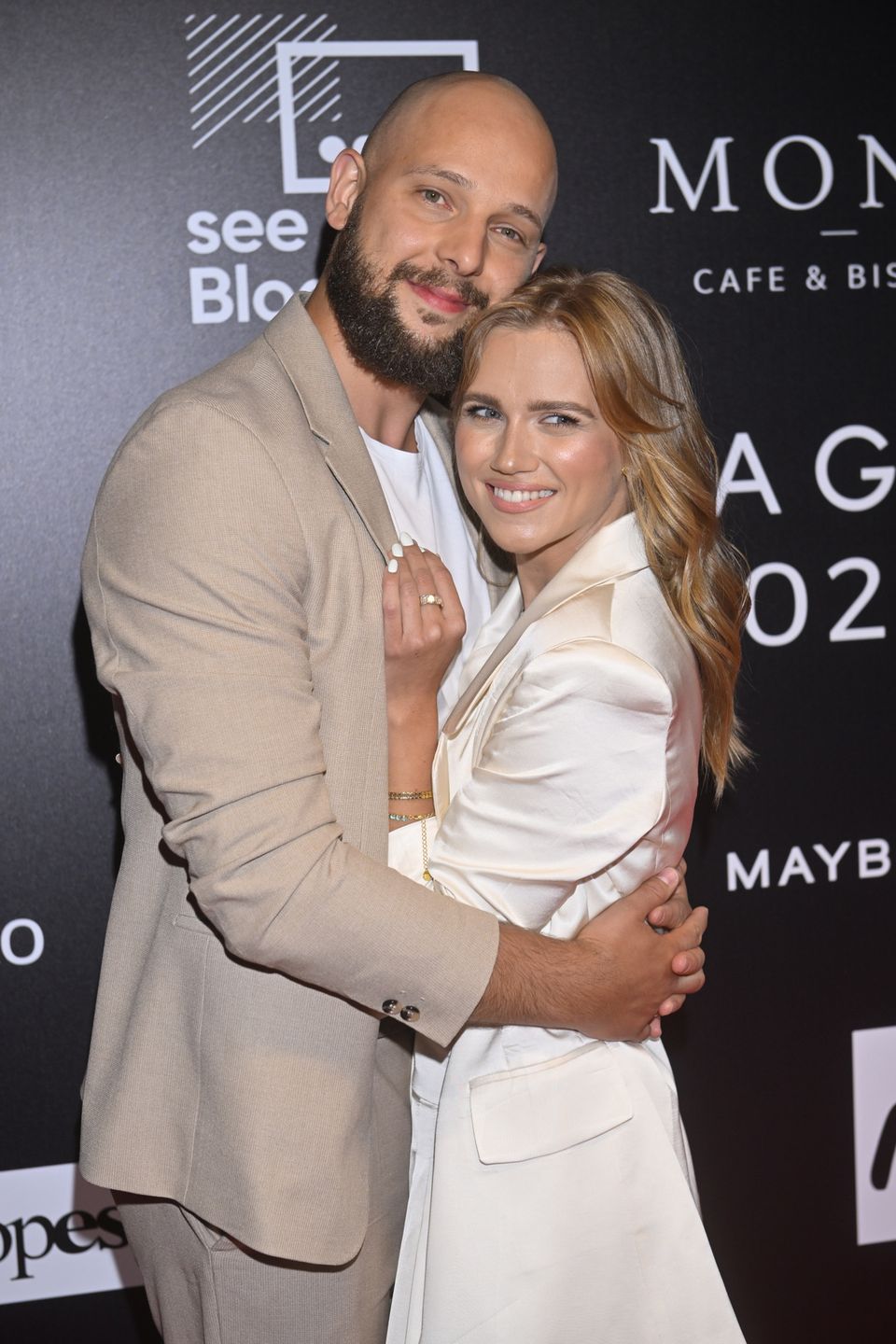 Agnieszka Kaczorowska-Pela, Maciej Pela