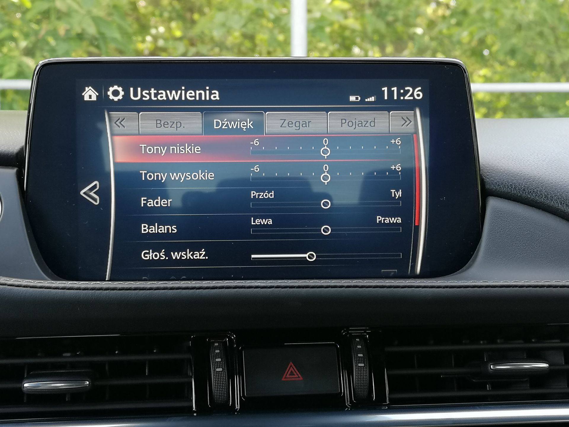Mazda 6: Systemy bezpieczeństwa, kamera 360 stopni oraz zestaw audio BOSE 25
