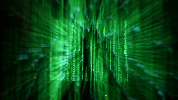 Kłopotliwy kod i balistyczne interfejsy, czyli wielki spisek 1