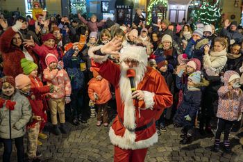 Lublin: "Spotkanie z Mikołajem" na Starym Mieście było pełne magii