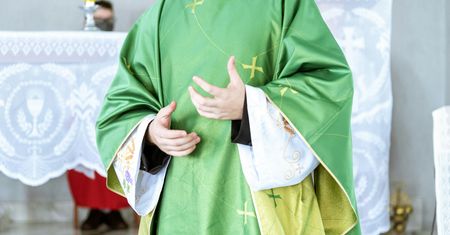 "Kokaina dla ubogich". Szokujące kulisy zatrzymania księży