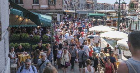 Ponad 200 zł za wstęp do europejskiego miasta? "Celem jest zniechęcenie turystów"