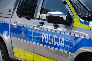Zabarykadował się z bronią w Krakowie. Antyterroryści w akcji