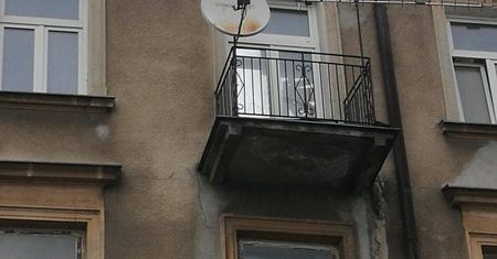 Poszukiwany za kradzież z włamaniem listem gończym mężczyzna jest już za kratkami