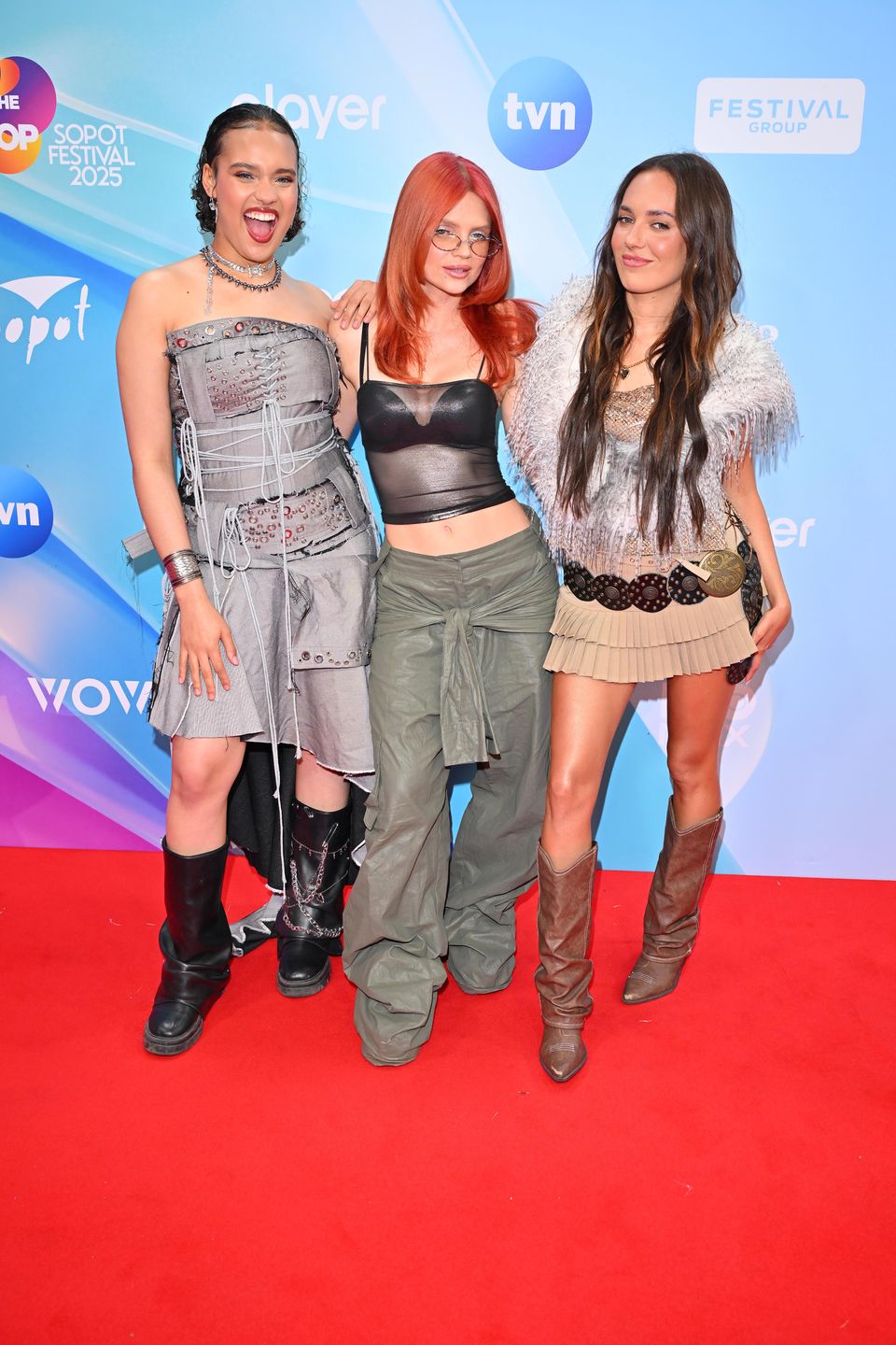 Sara James, Margaret, Zalia