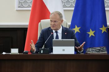 Tusk nie będzie przesłuchany. Sąd oddalił wniosek obrony Romanowskiego