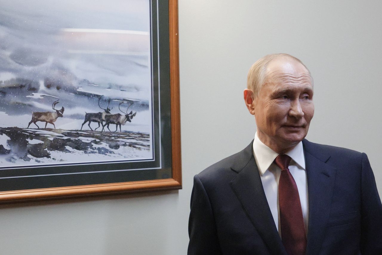 "Dostał, co chciał". Takie korzyści ma Putin ze spotkania z Trumpem