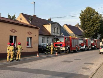 Trzemesznie: Tragiczny pożar w Wielkopolsce. Nie żyje mężczyzna