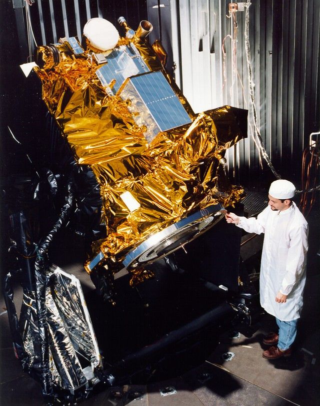 Sonda Deep Space, która w 1998 roku została wyposażona w silnik jonowy