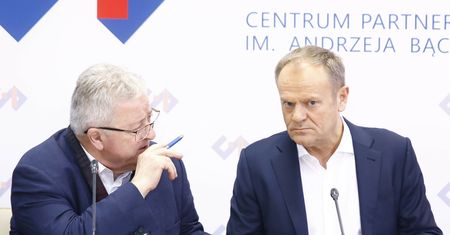 Pobierają co miesiąc trzy emerytury. Oto ile dostają