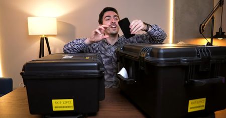 Myślisz, że bez problemu wymienisz aparat w iPhone’ie? Nic z tych rzeczy