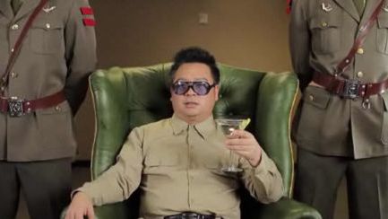 Małe co nieco: Agencja adopcyjna | Hologram | Trailery 2009 1