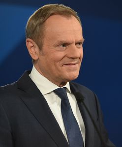 Tusk składa życzenia Trzaskowskiemu. "Są tylko znaki"