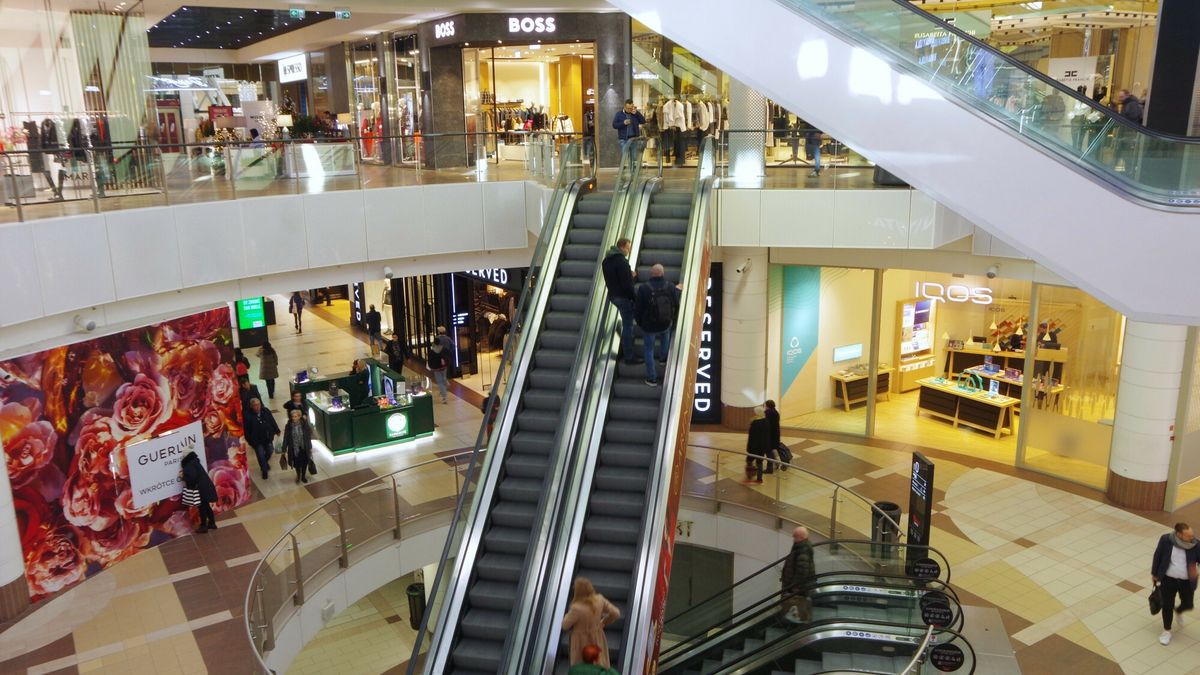 Schody ruchome w galerii handlowej /Zdj. ilustracyjne.