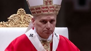 Papieża czeka operacja. Do Watykanu napływają słowa wsparcia