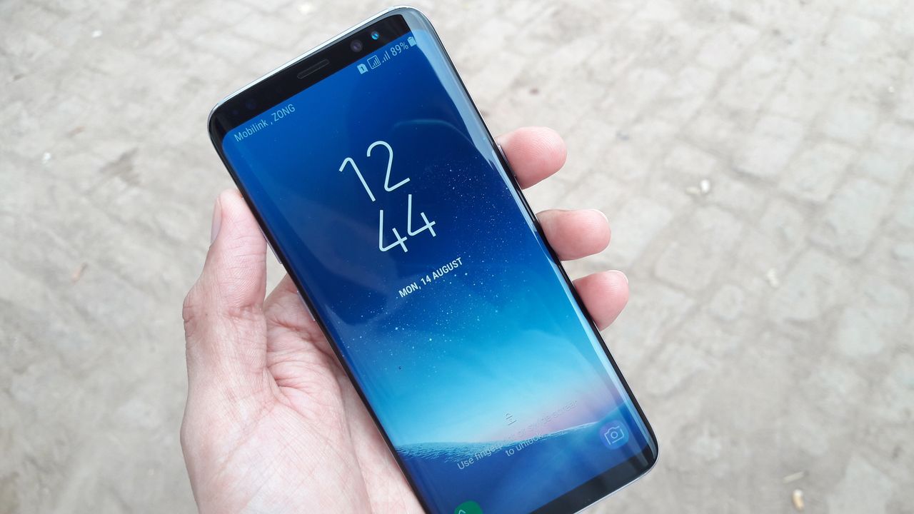 Samsung Sound on Display: wibrujący ekran zamiast słuchawki – może trafić do Galaxy S10