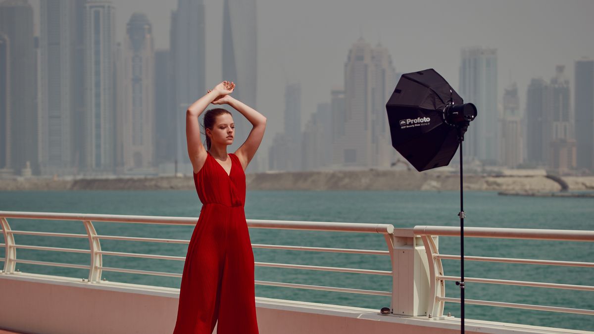 Profoto B10 - coś małego... sprawdzam nową lampę w dubajskim słońcu [wideotest] 1