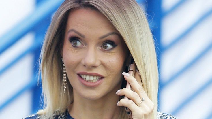 Opczowska nosi buty, które optycznie wydłużają nogi