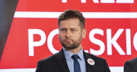 Podwyżki w Sejmie. Posłowi jest mało? "To są szczyty"