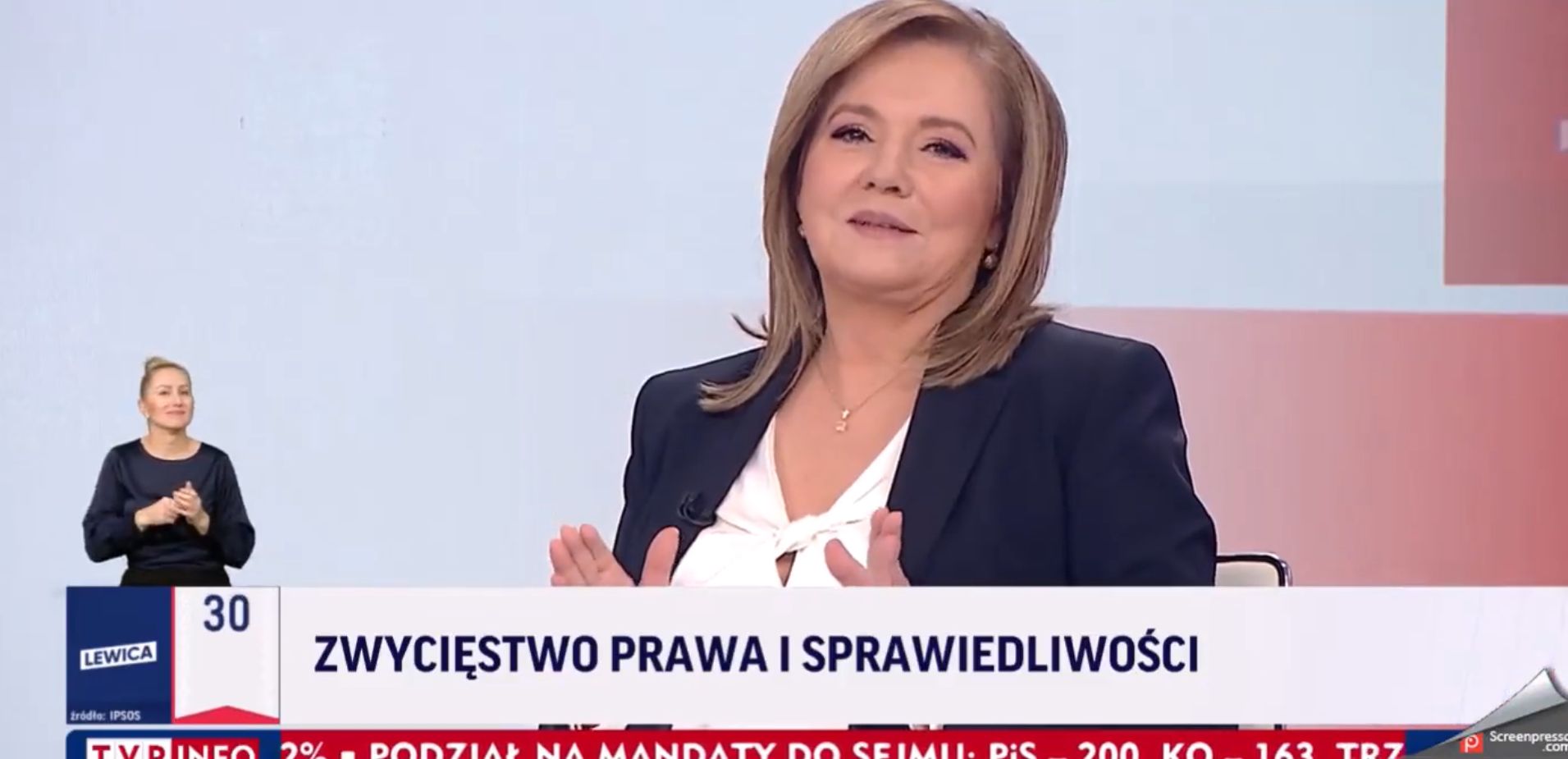 Danuta Holecka rozbawiona śpiewem Marka Sawickiego