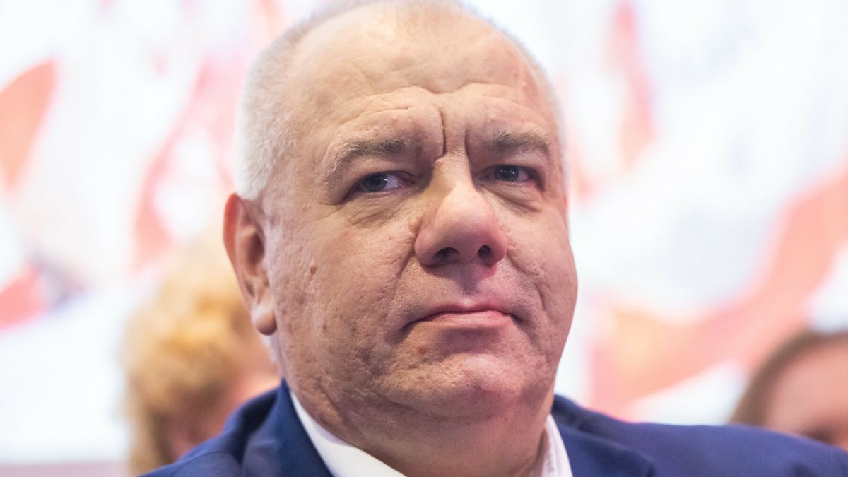 Kim jest żona Jacka Sasina? Nie uwierzycie, co im ponoć pomaga w budowaniu więzi