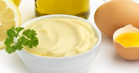 Wymagająca krzyżówka kulinarna. Co wiesz o daniach z majonezem?