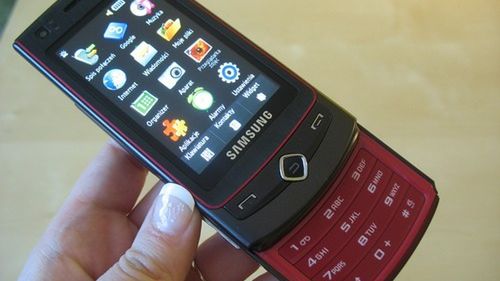 Cellna recenzja: Samsung UltraTouch S8300 1