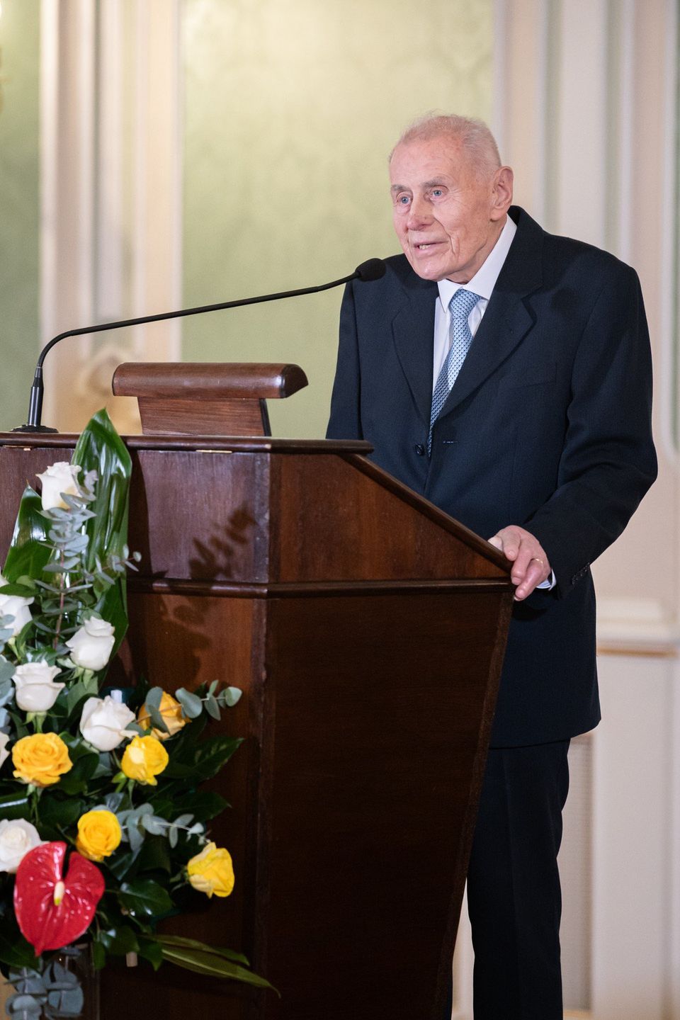 Dr Tadeusz Borowski-Beszta