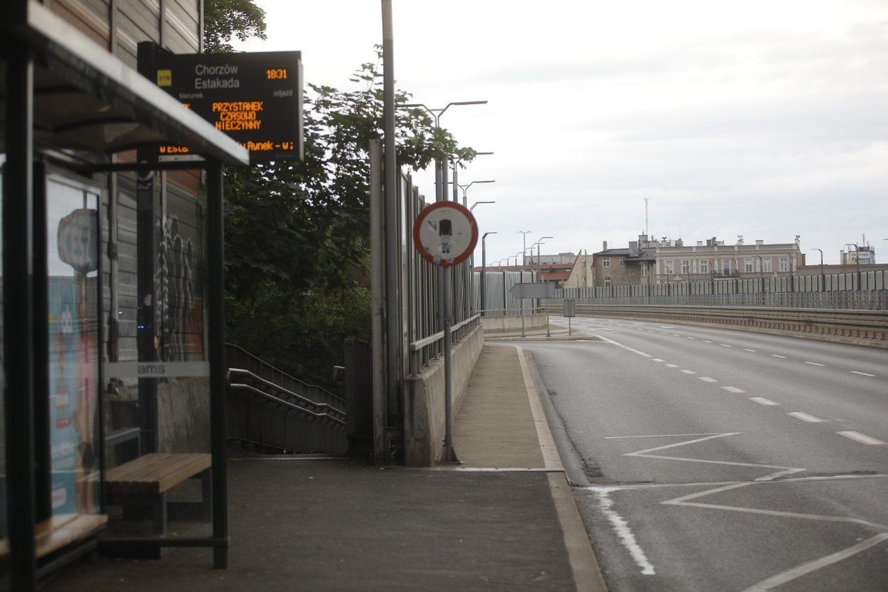 Uszkodzenia dylatacji i łożysk