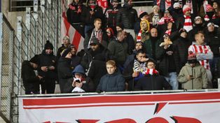 Kibice Cracovii wsparli zespół w Kielcach. Mieli powody do radości