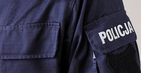 Policjant pobił i wywiózł mężczyznę do lasu. Usłyszał wyrok
