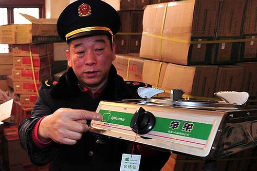 Chińska policja odnajduje nieznany produkt Apple 2