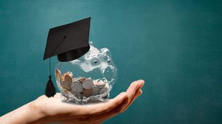 Stypendium pomostowe 10 tys. zł dla maturzystów z małych miejscowości. Rekrutacja trwa