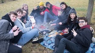 Pierwszy dzień Wielkiego Grillowania UAM 2025 za nami. Tak bawiliście się w piątek, 16 maja. Oto zdjęcia!