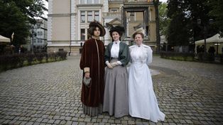 Niezwykła Noc Muzeów w Willi Caro w Gliwicach. Retro-piknik, obóz wojskowy ułanów i warsztaty tworzenia drzewa genealogicznego