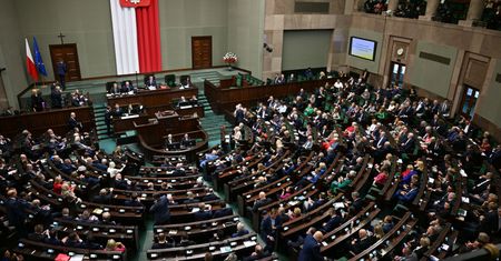 Surowsze kary dla posłów? Opozycja grzmi