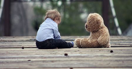 Matka potrzebował dla dziecka zaświadczenia. "Lekko 1000 zł"