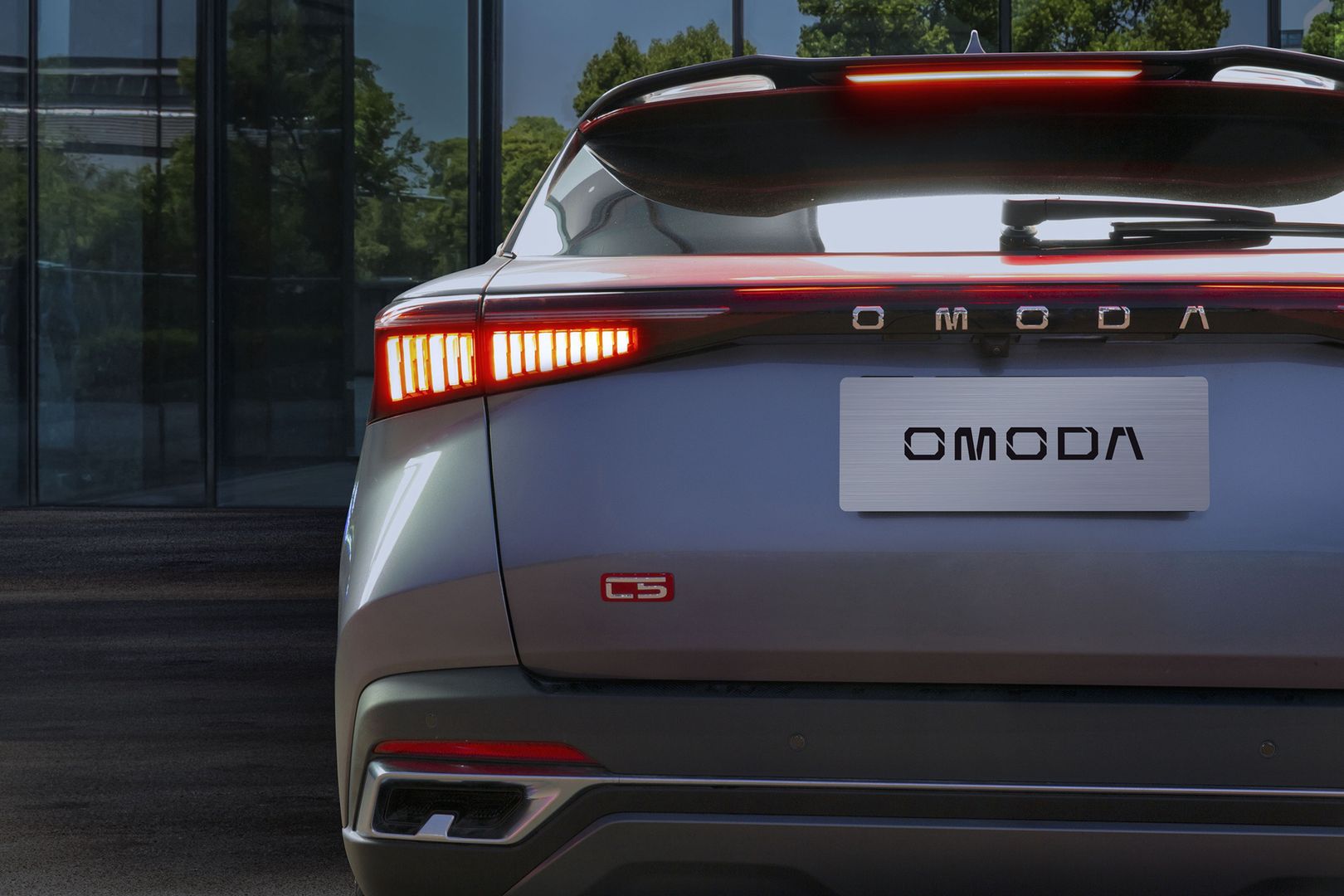 Omoda 5