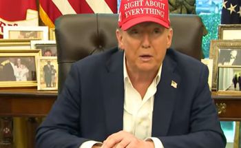 Trump pytany, ile czasu daje Putinowi. Nagle wyjął zdjęcie z szuflady