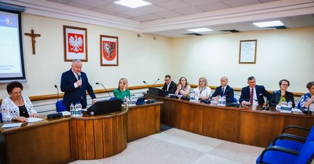 Absolutorium i wotum zaufania dla Zarządu Powiatu Płockiego