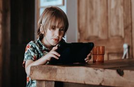 Jak połączyć dzieci, rodziców i nauczycieli w sieci? Najmłodsi w świecie cyfrowym