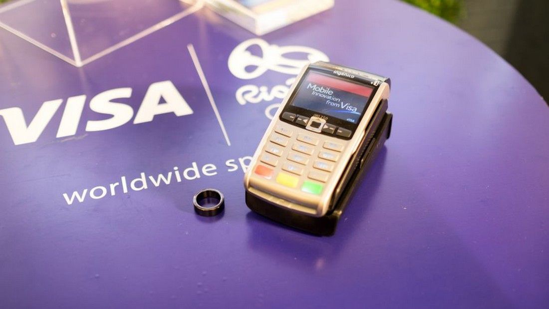 Pierścień NFC zamiast karty kredytowej. Nowy gadżet Visa pozwala płacić ruchem reki 2